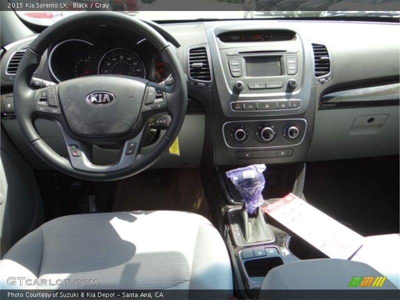 Black / Gray 2015 Kia Sorento LX