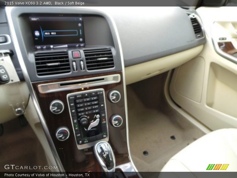Black / Soft Beige 2015 Volvo XC60 3.2 AWD
