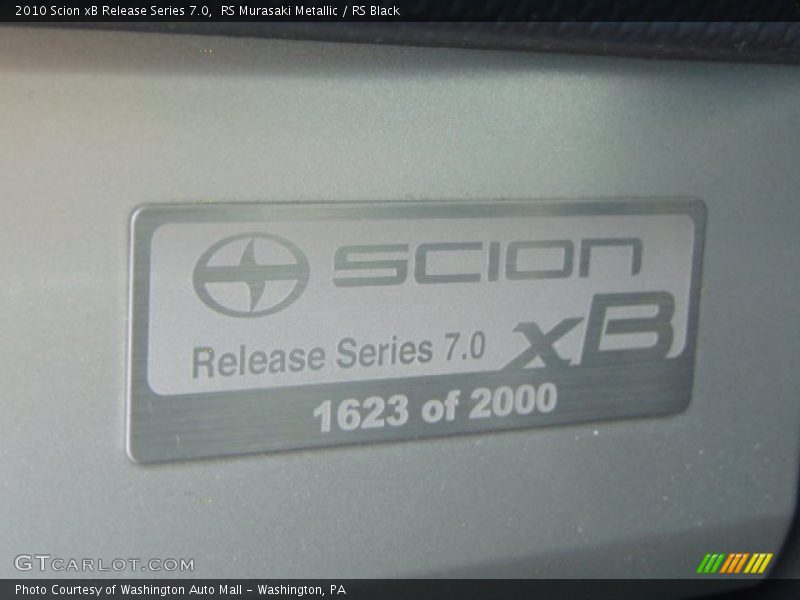 RS Murasaki Metallic / RS Black 2010 Scion xB Release Series 7.0