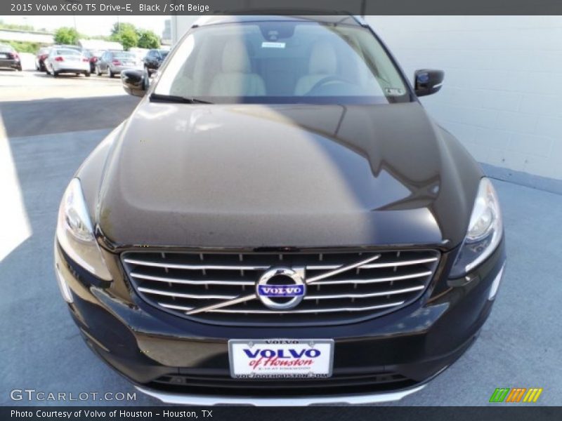 Black / Soft Beige 2015 Volvo XC60 T5 Drive-E