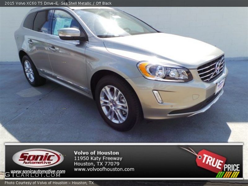 Sea Shell Metallic / Off Black 2015 Volvo XC60 T5 Drive-E