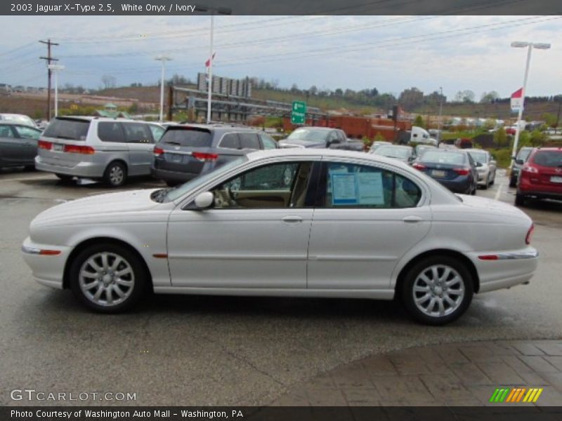 White Onyx / Ivory 2003 Jaguar X-Type 2.5