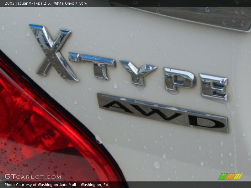 White Onyx / Ivory 2003 Jaguar X-Type 2.5