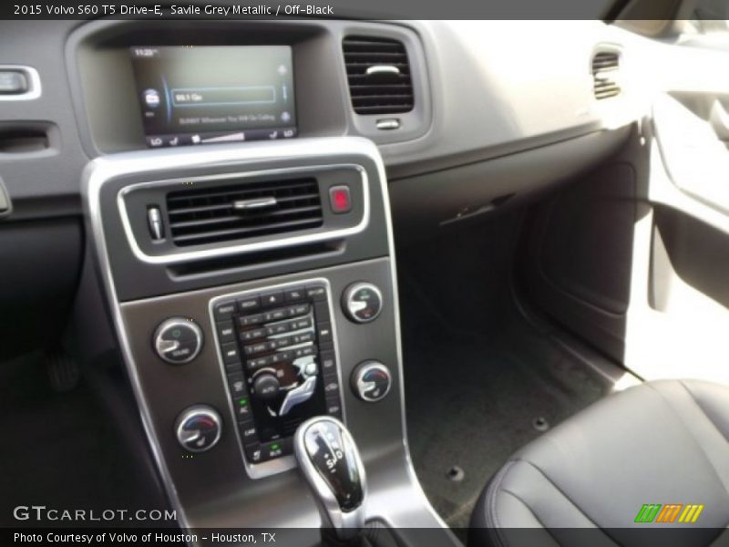 Savile Grey Metallic / Off-Black 2015 Volvo S60 T5 Drive-E