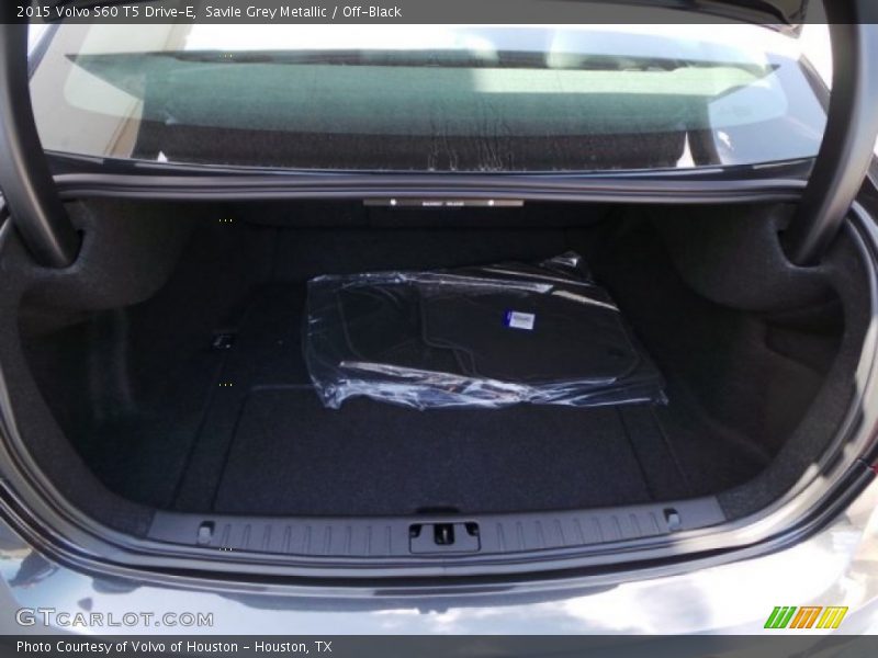 Savile Grey Metallic / Off-Black 2015 Volvo S60 T5 Drive-E