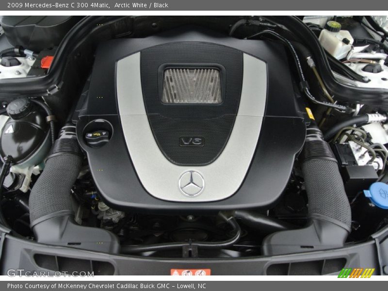 Arctic White / Black 2009 Mercedes-Benz C 300 4Matic