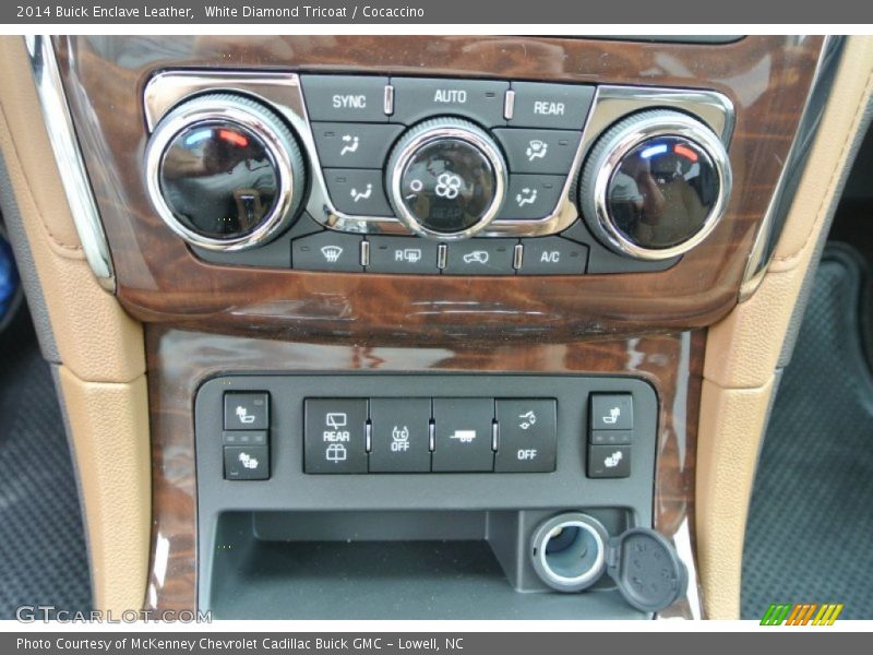 White Diamond Tricoat / Cocaccino 2014 Buick Enclave Leather