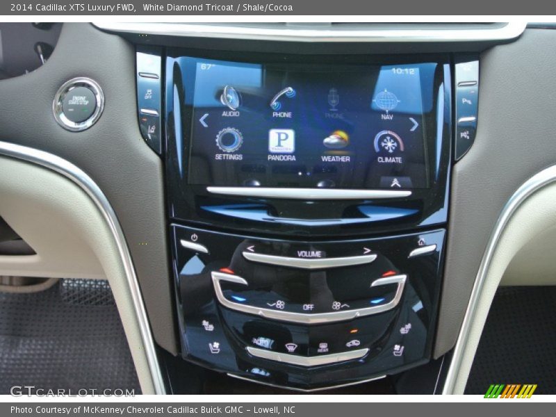 White Diamond Tricoat / Shale/Cocoa 2014 Cadillac XTS Luxury FWD