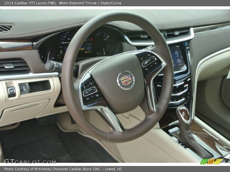 White Diamond Tricoat / Shale/Cocoa 2014 Cadillac XTS Luxury FWD