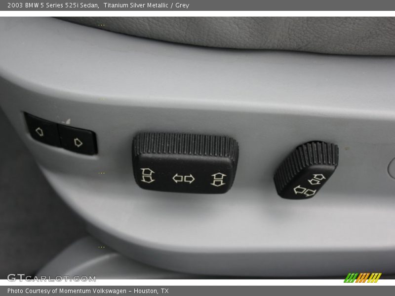 Titanium Silver Metallic / Grey 2003 BMW 5 Series 525i Sedan
