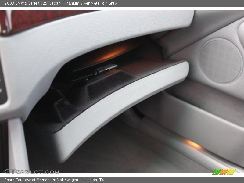 Titanium Silver Metallic / Grey 2003 BMW 5 Series 525i Sedan