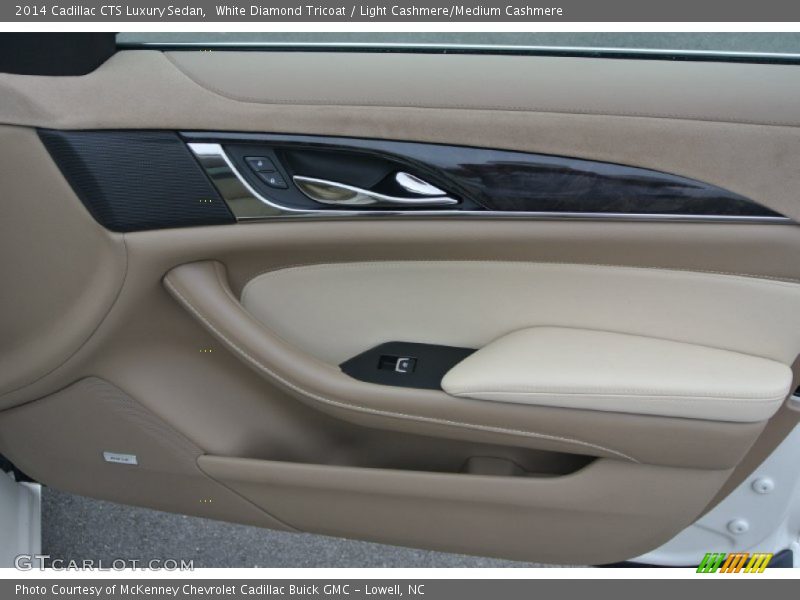 White Diamond Tricoat / Light Cashmere/Medium Cashmere 2014 Cadillac CTS Luxury Sedan