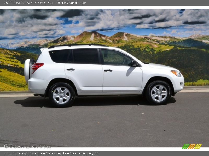 Super White / Sand Beige 2011 Toyota RAV4 I4 4WD