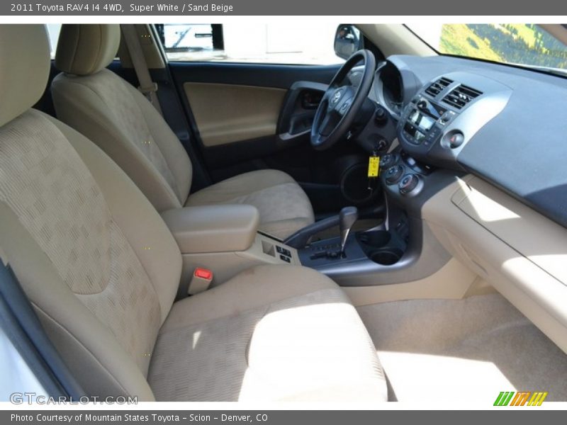 Super White / Sand Beige 2011 Toyota RAV4 I4 4WD