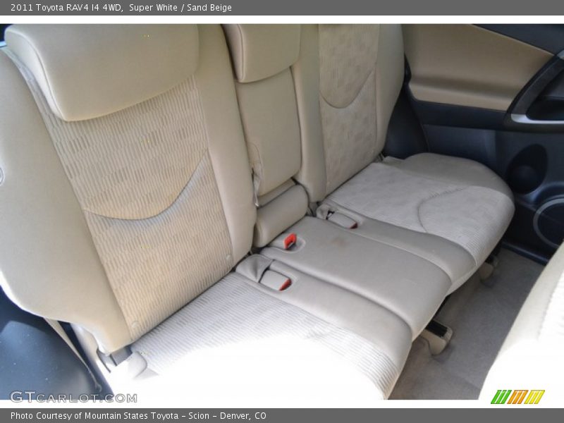 Super White / Sand Beige 2011 Toyota RAV4 I4 4WD
