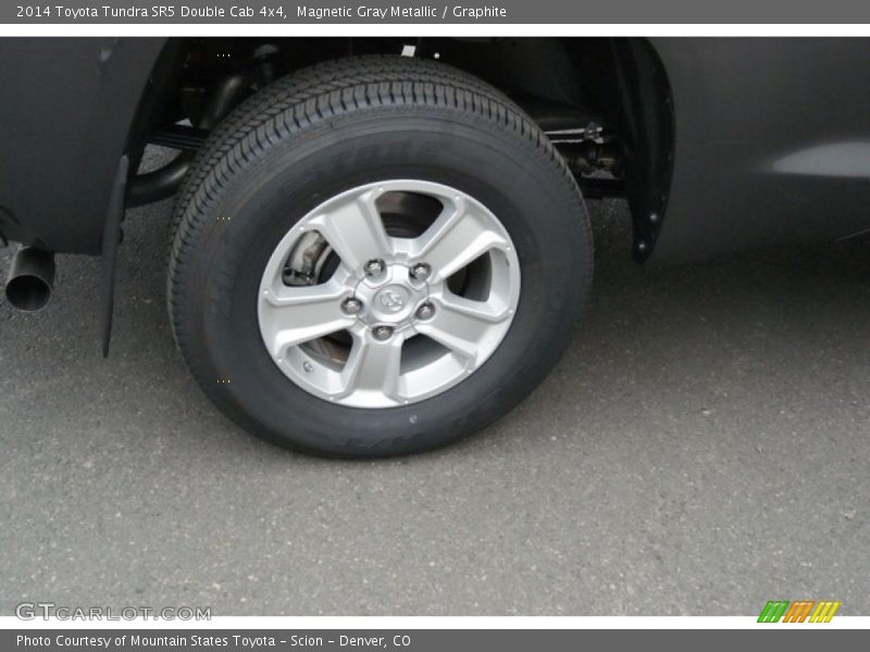 Magnetic Gray Metallic / Graphite 2014 Toyota Tundra SR5 Double Cab 4x4