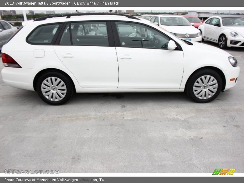 Candy White / Titan Black 2013 Volkswagen Jetta S SportWagen