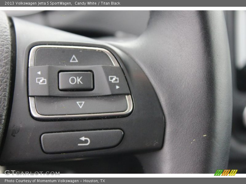 Candy White / Titan Black 2013 Volkswagen Jetta S SportWagen