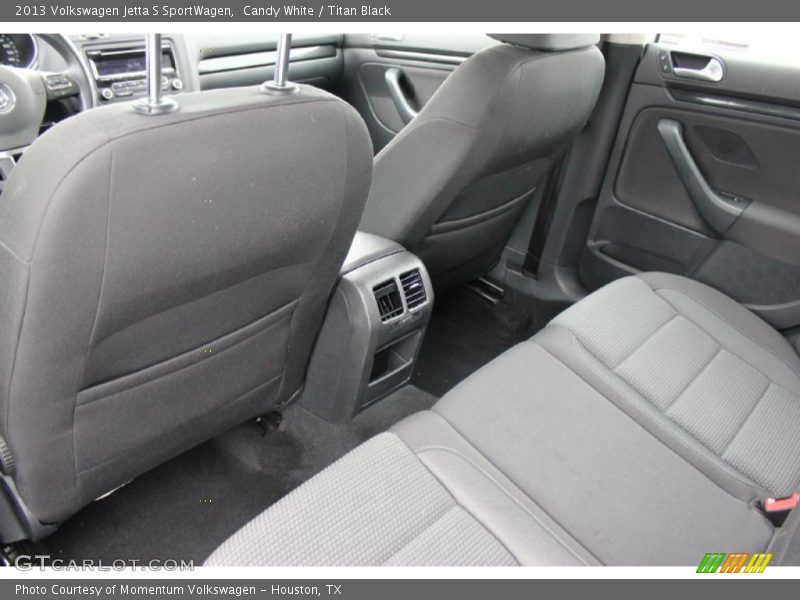 Candy White / Titan Black 2013 Volkswagen Jetta S SportWagen