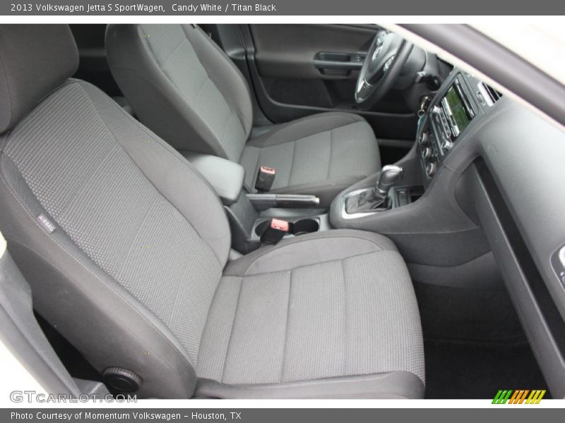 Candy White / Titan Black 2013 Volkswagen Jetta S SportWagen