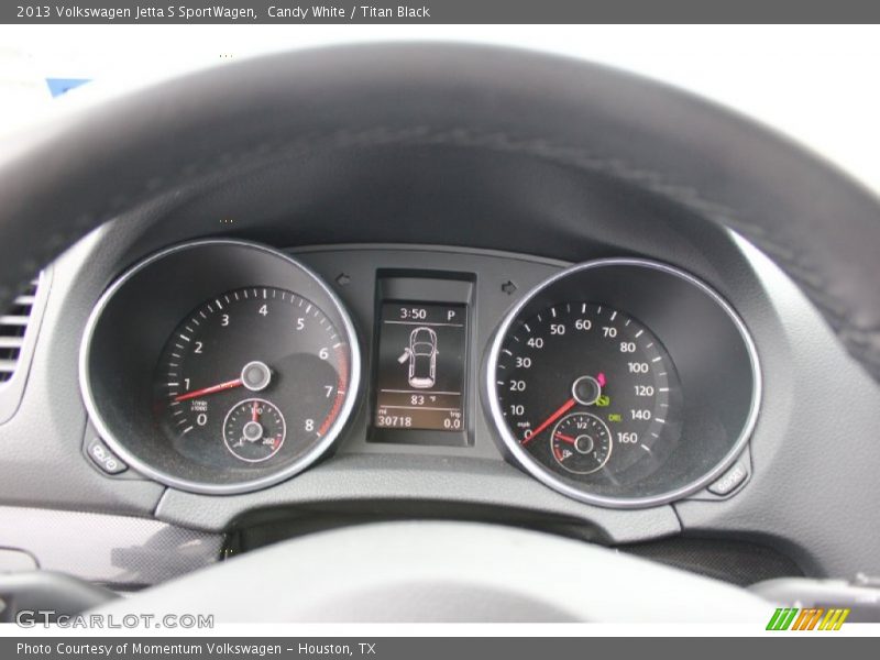 Candy White / Titan Black 2013 Volkswagen Jetta S SportWagen