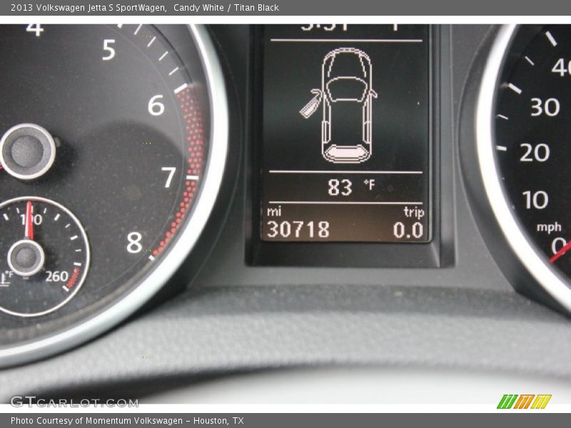 Candy White / Titan Black 2013 Volkswagen Jetta S SportWagen