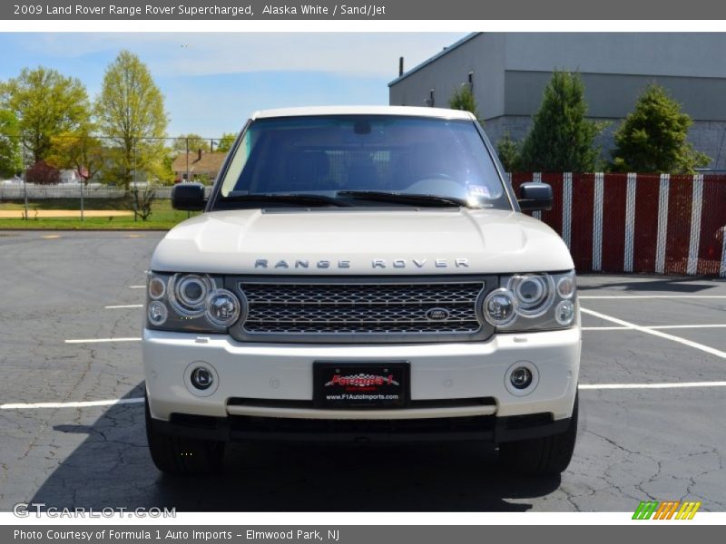Alaska White / Sand/Jet 2009 Land Rover Range Rover Supercharged