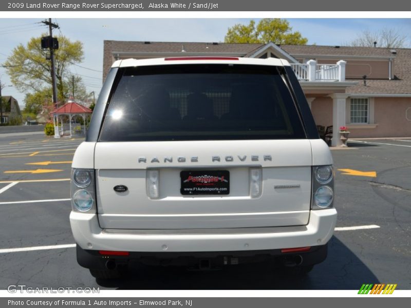 Alaska White / Sand/Jet 2009 Land Rover Range Rover Supercharged