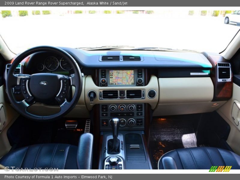 Alaska White / Sand/Jet 2009 Land Rover Range Rover Supercharged