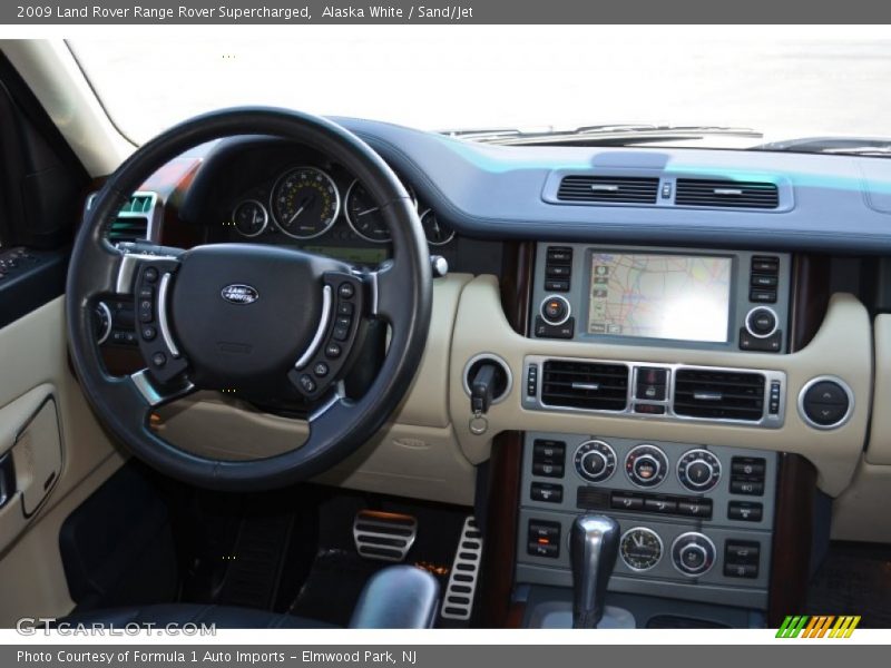 Alaska White / Sand/Jet 2009 Land Rover Range Rover Supercharged
