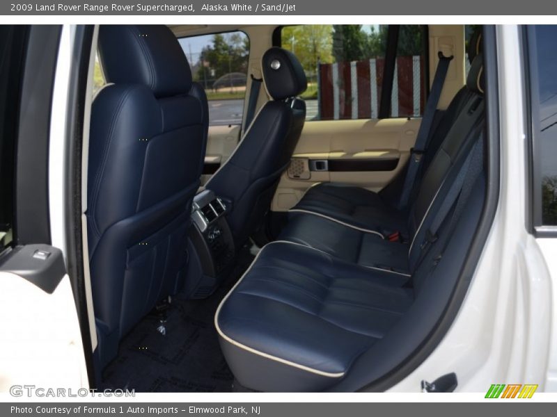 Alaska White / Sand/Jet 2009 Land Rover Range Rover Supercharged