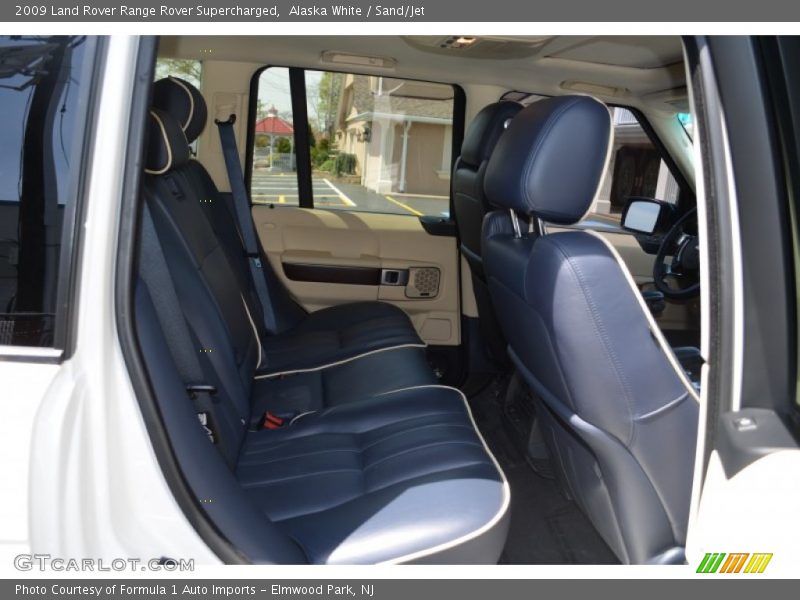 Alaska White / Sand/Jet 2009 Land Rover Range Rover Supercharged
