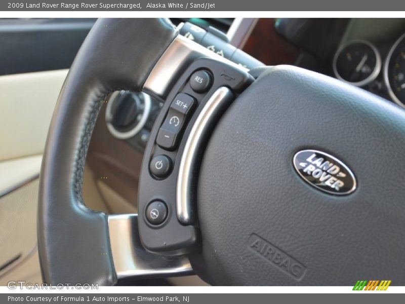 Alaska White / Sand/Jet 2009 Land Rover Range Rover Supercharged