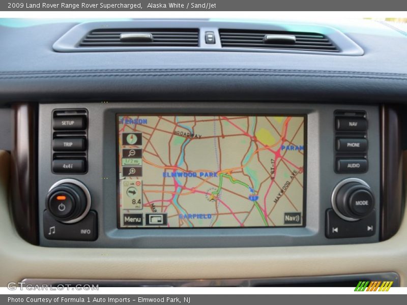 Alaska White / Sand/Jet 2009 Land Rover Range Rover Supercharged