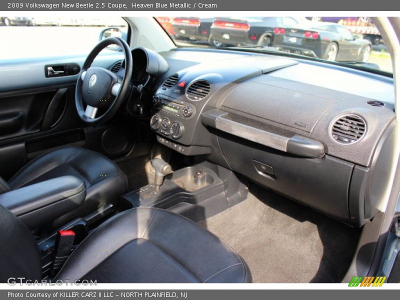 Heaven Blue Metallic / Cream 2009 Volkswagen New Beetle 2.5 Coupe