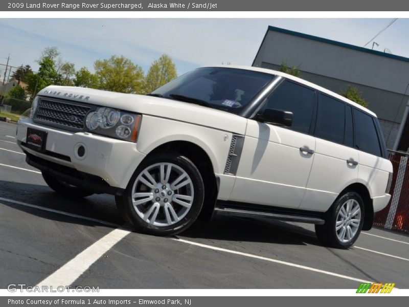 Alaska White / Sand/Jet 2009 Land Rover Range Rover Supercharged