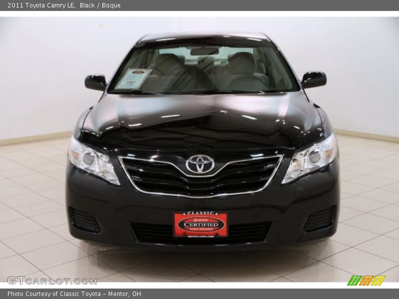 Black / Bisque 2011 Toyota Camry LE