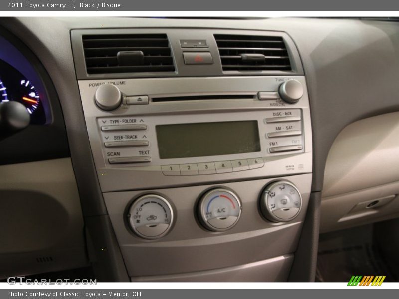 Black / Bisque 2011 Toyota Camry LE
