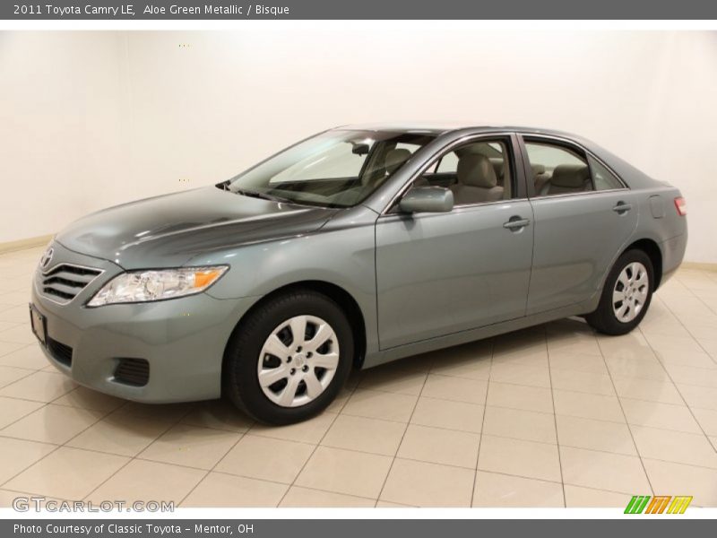 Aloe Green Metallic / Bisque 2011 Toyota Camry LE