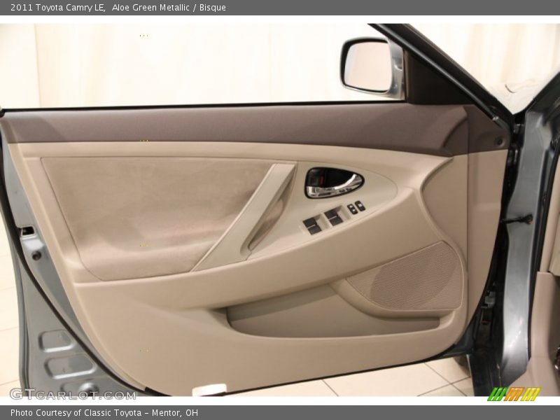 Aloe Green Metallic / Bisque 2011 Toyota Camry LE