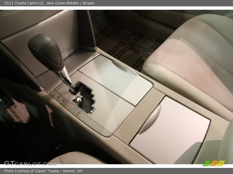 Aloe Green Metallic / Bisque 2011 Toyota Camry LE
