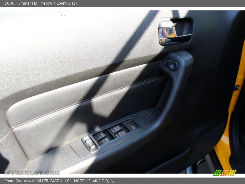 Yellow / Ebony Black 2006 Hummer H3