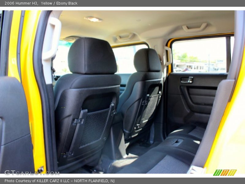 Yellow / Ebony Black 2006 Hummer H3