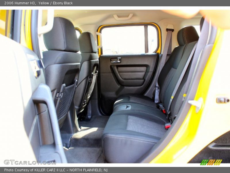 Yellow / Ebony Black 2006 Hummer H3