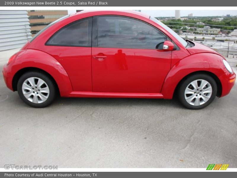 Salsa Red / Black 2009 Volkswagen New Beetle 2.5 Coupe