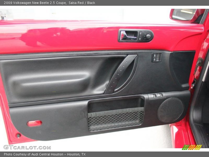 Salsa Red / Black 2009 Volkswagen New Beetle 2.5 Coupe