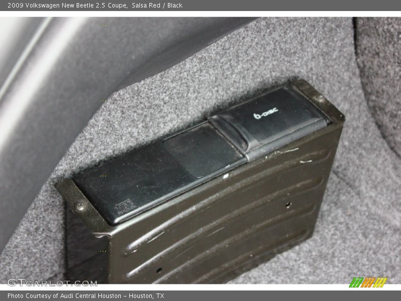 Salsa Red / Black 2009 Volkswagen New Beetle 2.5 Coupe