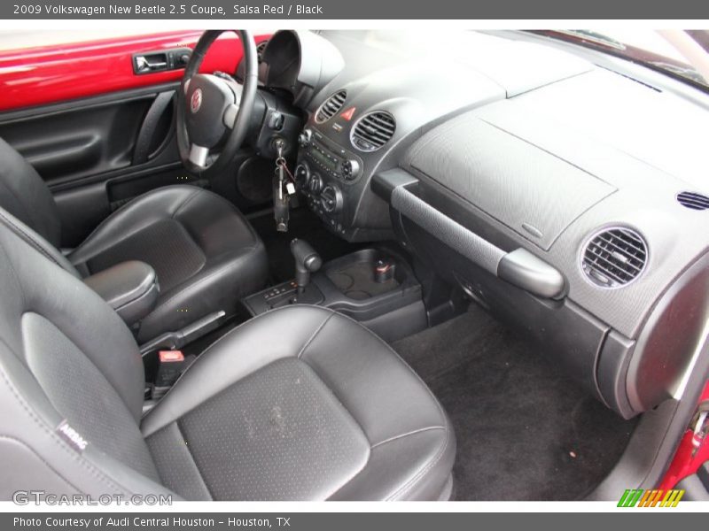Salsa Red / Black 2009 Volkswagen New Beetle 2.5 Coupe