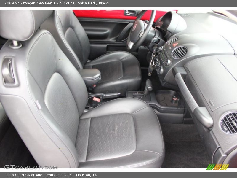 Salsa Red / Black 2009 Volkswagen New Beetle 2.5 Coupe