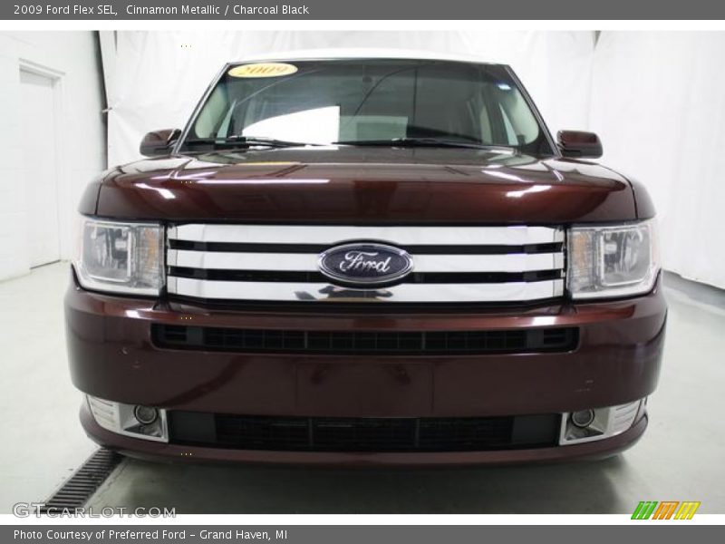 Cinnamon Metallic / Charcoal Black 2009 Ford Flex SEL